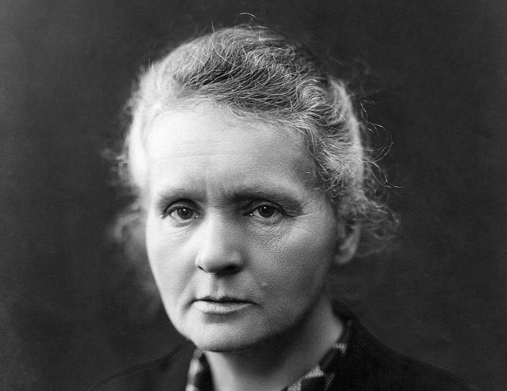 You are currently viewing 28 Interesujących Ciekawostek o Marii Skłodowskiej-Curie