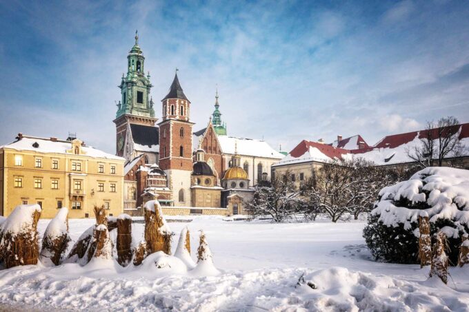 Read more about the article Kraków Zimą – Atrakcje 2024. Czy Warto Jechać do Krakowa Zimą?