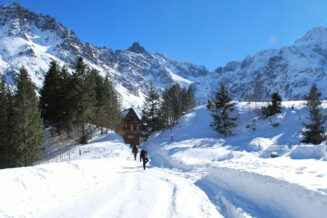 Zimowe atrakcje w Zakopanem: Dlaczego warto zwiedzić Zakopane zimą zakopane atrakcje zimą