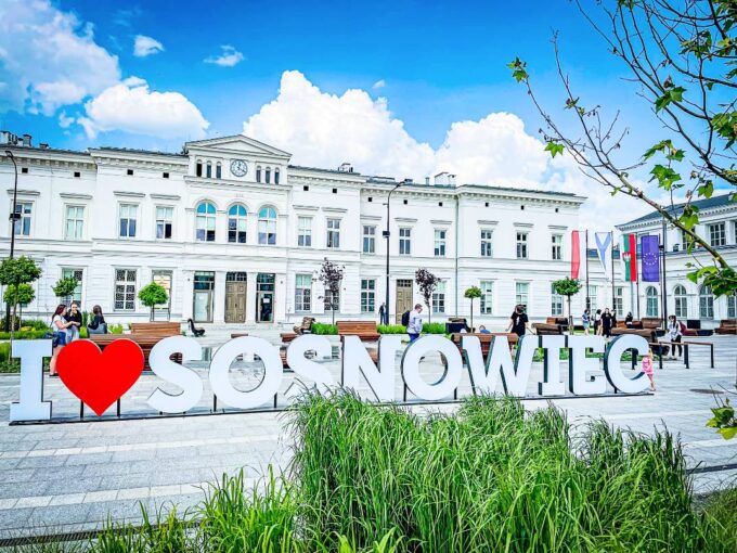 Read more about the article 11 Najlepszych Restauracji w Sosnowcu w 2024