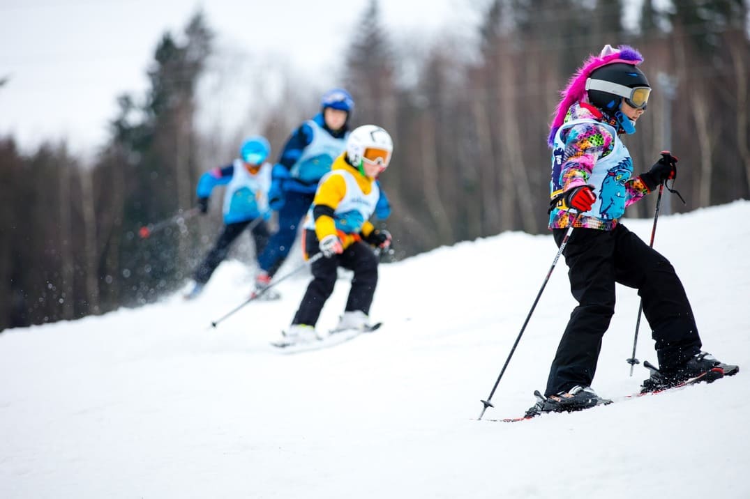 You are currently viewing Rabka zimą – co mogą zobaczyć dzieci w 2024