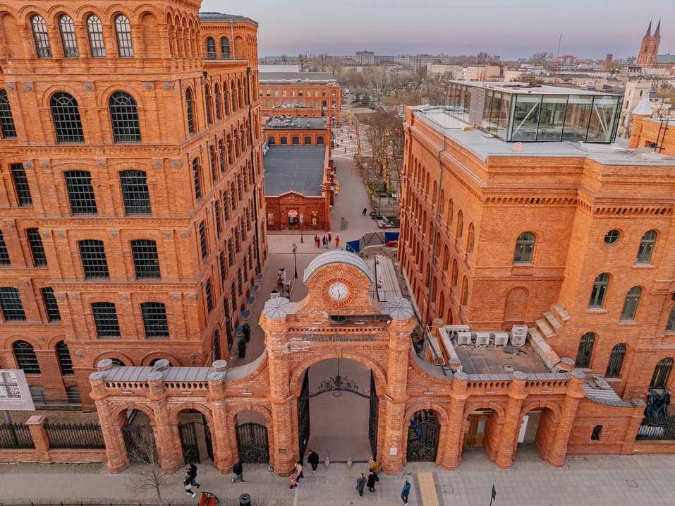 You are currently viewing Zwiedzanie Łodzi | Co zwiedzić w Łodzi